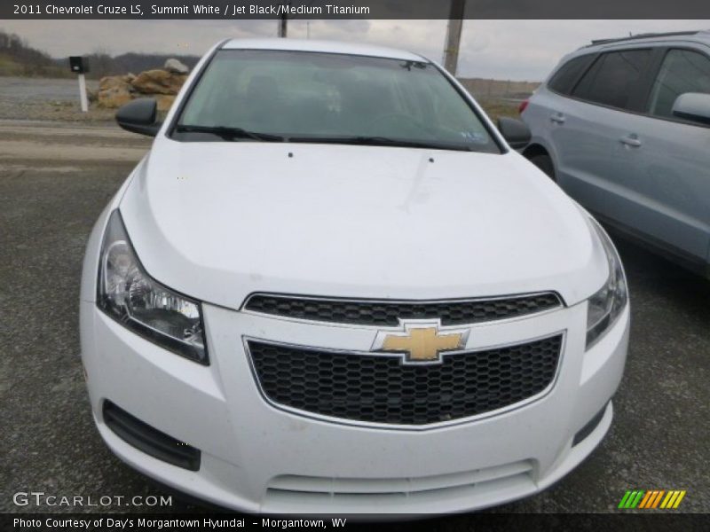 Summit White / Jet Black/Medium Titanium 2011 Chevrolet Cruze LS