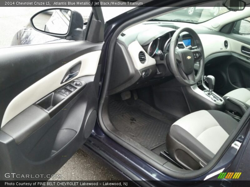 Atlantis Blue Metallic / Jet Black/Medium Titanium 2014 Chevrolet Cruze LS