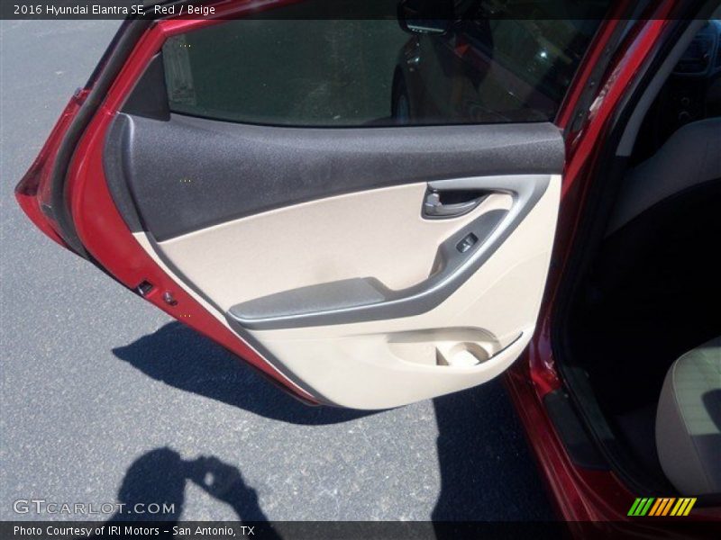 Red / Beige 2016 Hyundai Elantra SE