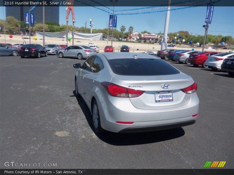 Silver / Gray 2016 Hyundai Elantra SE