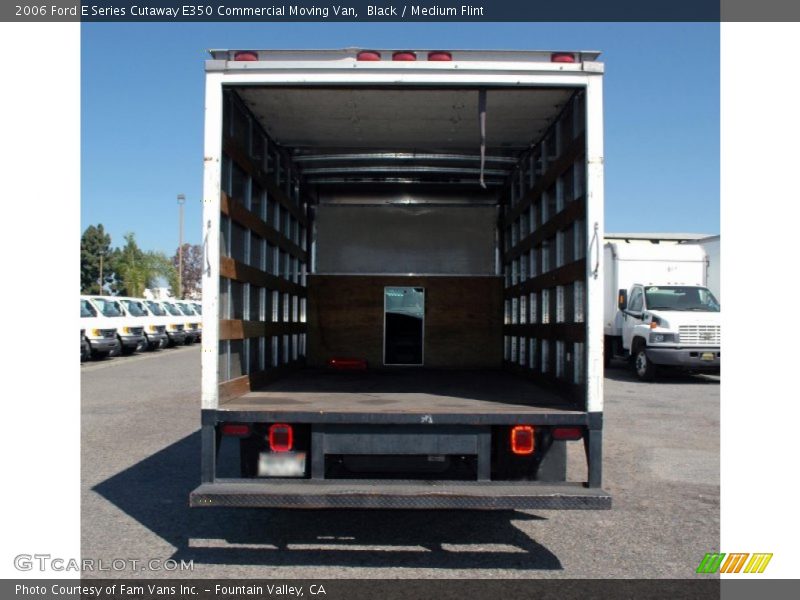 Black / Medium Flint 2006 Ford E Series Cutaway E350 Commercial Moving Van