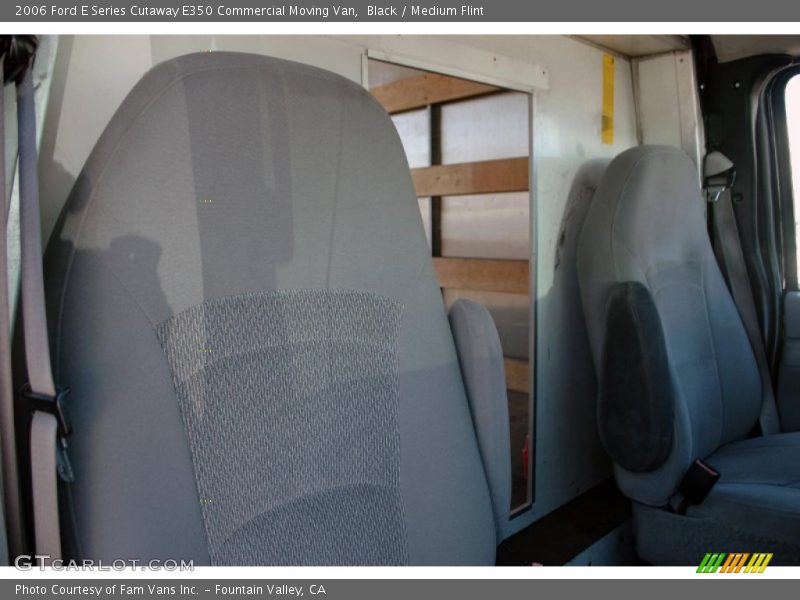Black / Medium Flint 2006 Ford E Series Cutaway E350 Commercial Moving Van