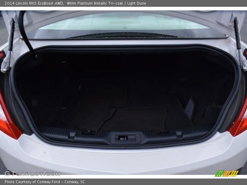 White Platinum Metallic Tri-coat / Light Dune 2014 Lincoln MKS EcoBoost AWD