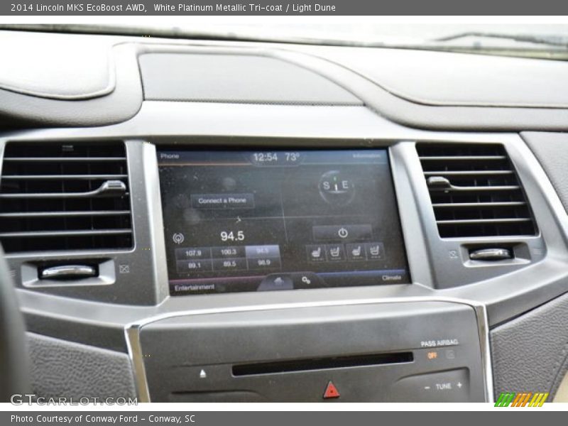 White Platinum Metallic Tri-coat / Light Dune 2014 Lincoln MKS EcoBoost AWD