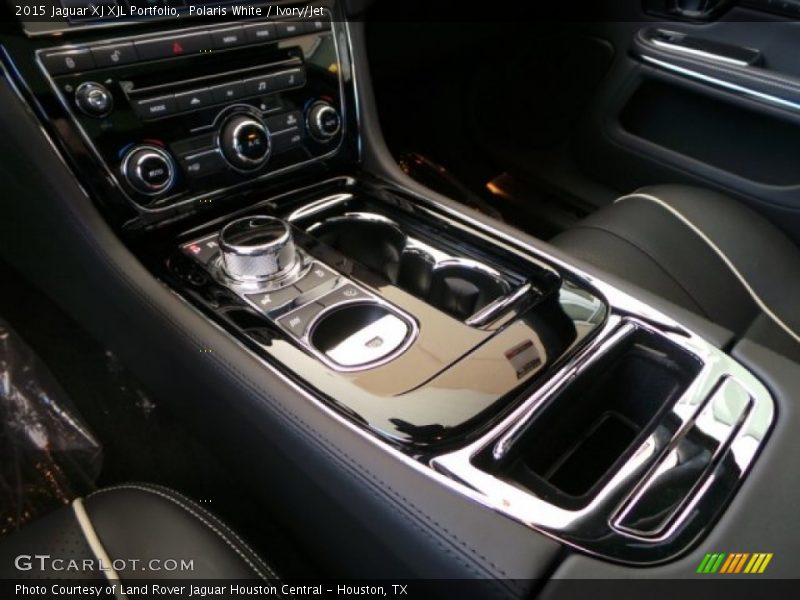 Polaris White / Ivory/Jet 2015 Jaguar XJ XJL Portfolio