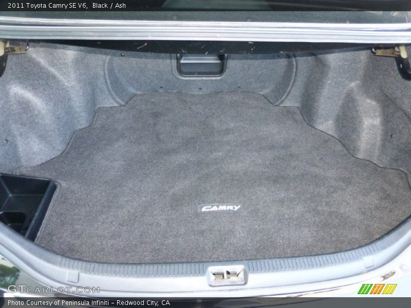 Black / Ash 2011 Toyota Camry SE V6