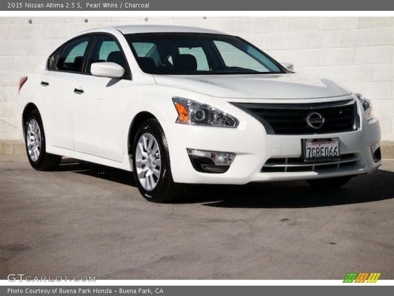 Pearl White / Charcoal 2015 Nissan Altima 2.5 S