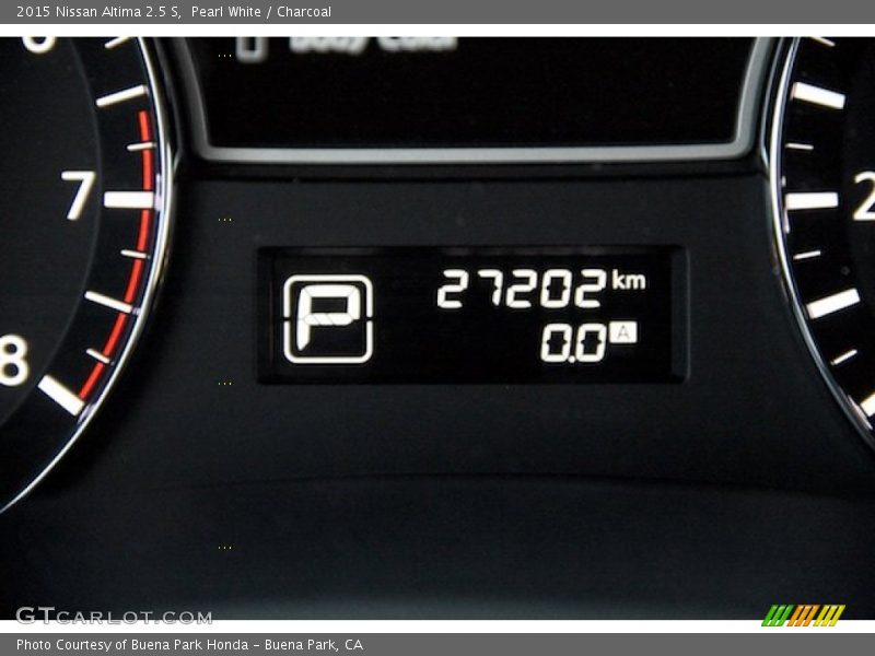 Pearl White / Charcoal 2015 Nissan Altima 2.5 S