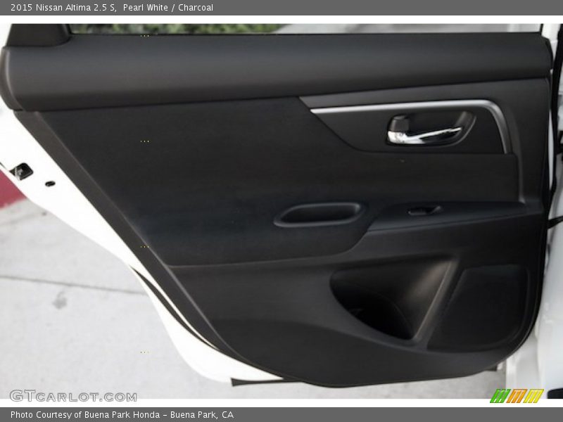Pearl White / Charcoal 2015 Nissan Altima 2.5 S