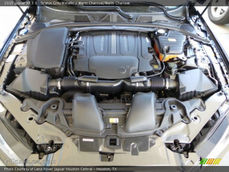 Stratus Grey Metallic / Warm Charcoal/Warm Charcoal 2015 Jaguar XF 3.0