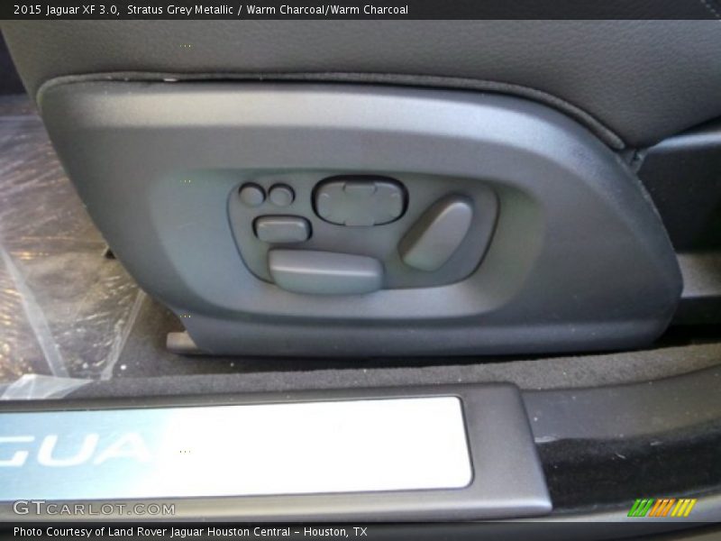 Stratus Grey Metallic / Warm Charcoal/Warm Charcoal 2015 Jaguar XF 3.0