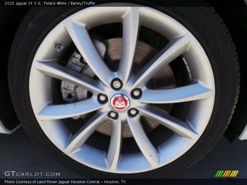 Polaris White / Barley/Truffle 2015 Jaguar XF 3.0
