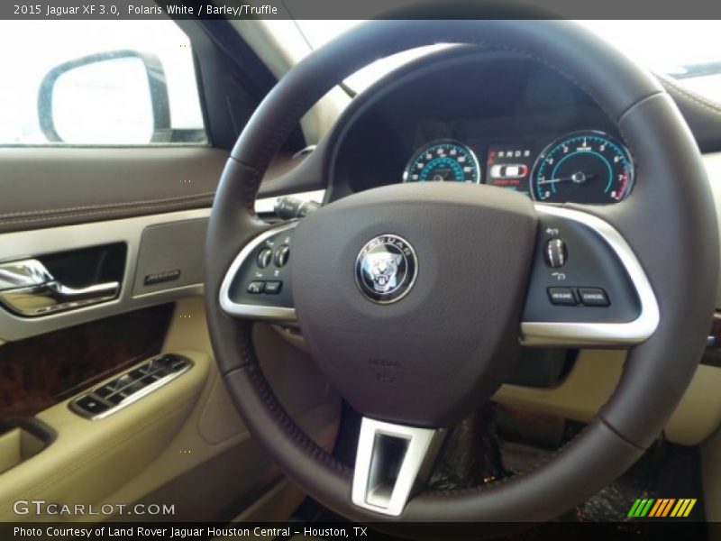 Polaris White / Barley/Truffle 2015 Jaguar XF 3.0