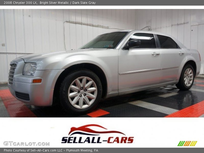 Bright Silver Metallic / Dark Slate Gray 2008 Chrysler 300 LX