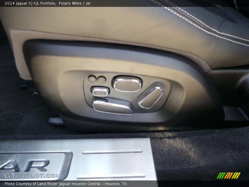 Polaris White / Jet 2014 Jaguar XJ XJL Portfolio