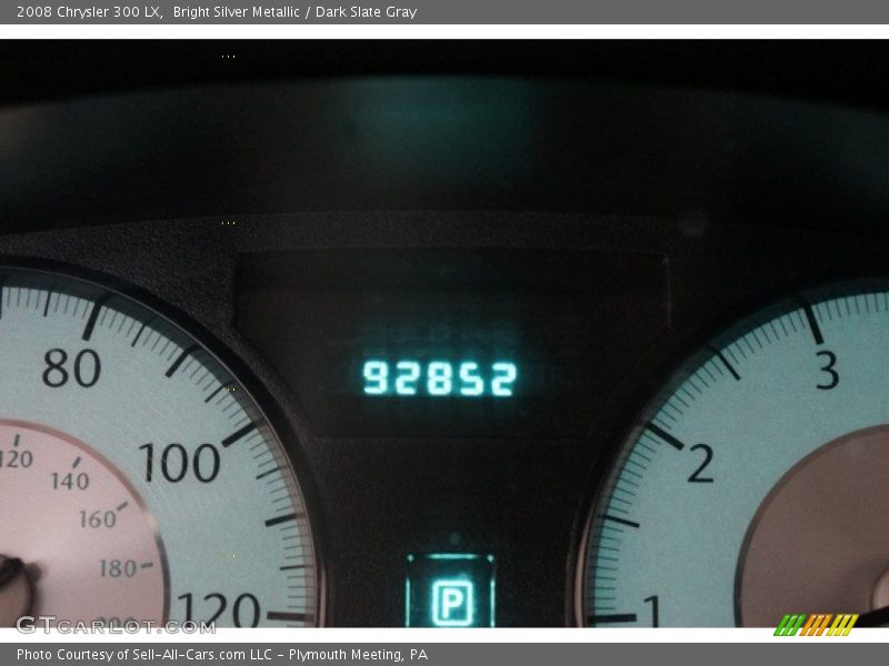 Bright Silver Metallic / Dark Slate Gray 2008 Chrysler 300 LX