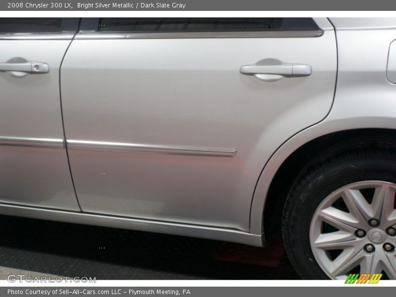 Bright Silver Metallic / Dark Slate Gray 2008 Chrysler 300 LX