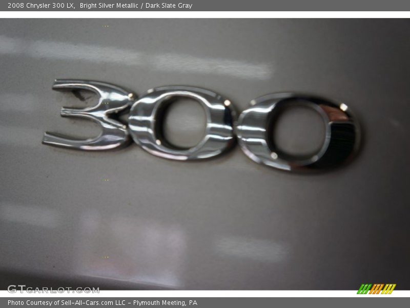 Bright Silver Metallic / Dark Slate Gray 2008 Chrysler 300 LX