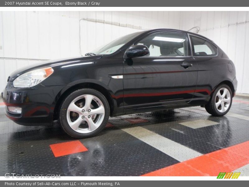 Ebony Black / Gray 2007 Hyundai Accent SE Coupe