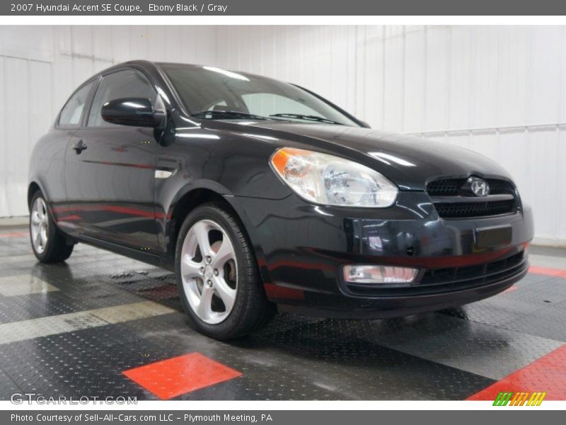 Ebony Black / Gray 2007 Hyundai Accent SE Coupe