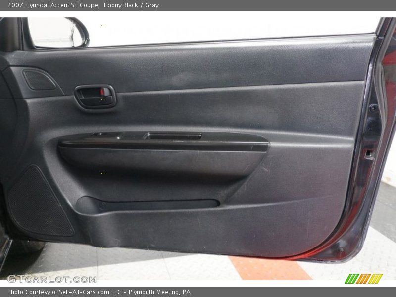 Ebony Black / Gray 2007 Hyundai Accent SE Coupe