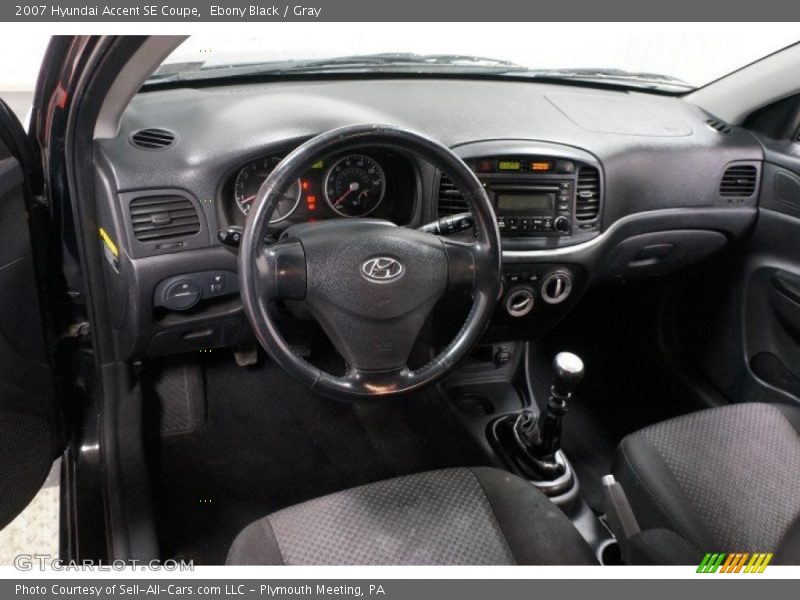 Ebony Black / Gray 2007 Hyundai Accent SE Coupe