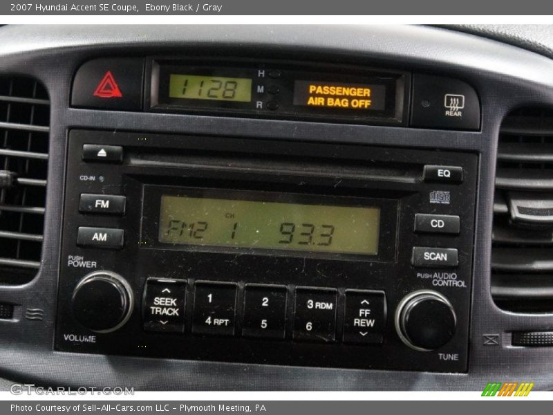 Ebony Black / Gray 2007 Hyundai Accent SE Coupe