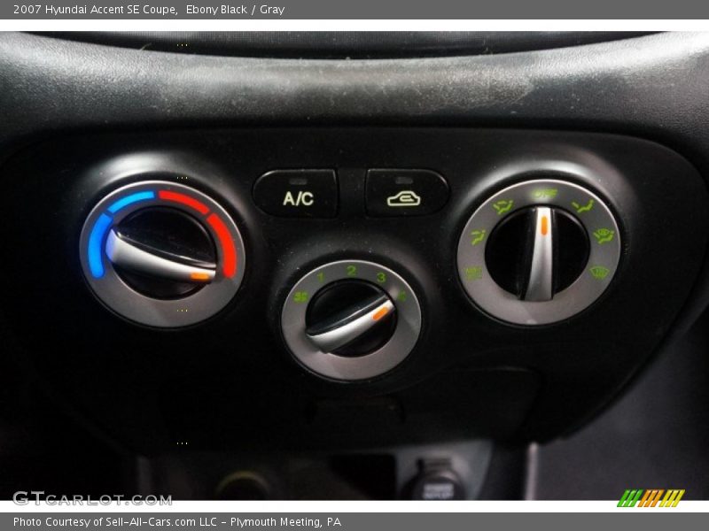 Ebony Black / Gray 2007 Hyundai Accent SE Coupe