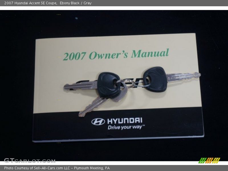 Ebony Black / Gray 2007 Hyundai Accent SE Coupe