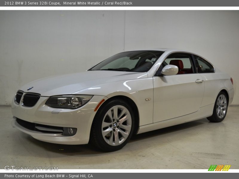 Front 3/4 View of 2012 3 Series 328i Coupe