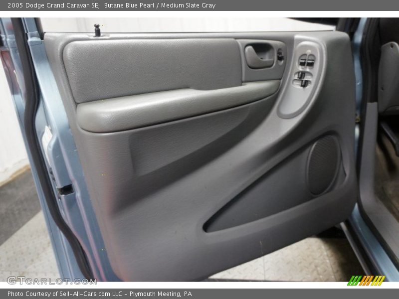 Butane Blue Pearl / Medium Slate Gray 2005 Dodge Grand Caravan SE