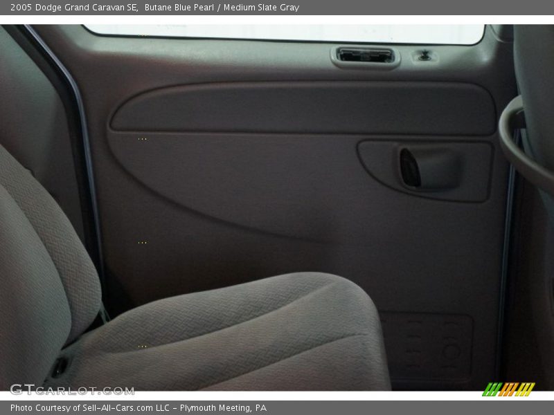 Butane Blue Pearl / Medium Slate Gray 2005 Dodge Grand Caravan SE