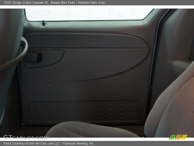 Butane Blue Pearl / Medium Slate Gray 2005 Dodge Grand Caravan SE