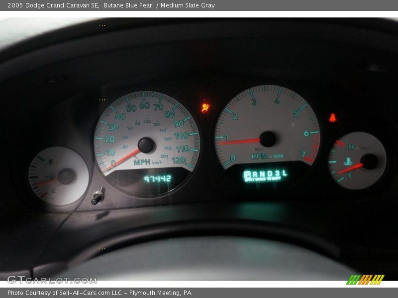 Butane Blue Pearl / Medium Slate Gray 2005 Dodge Grand Caravan SE