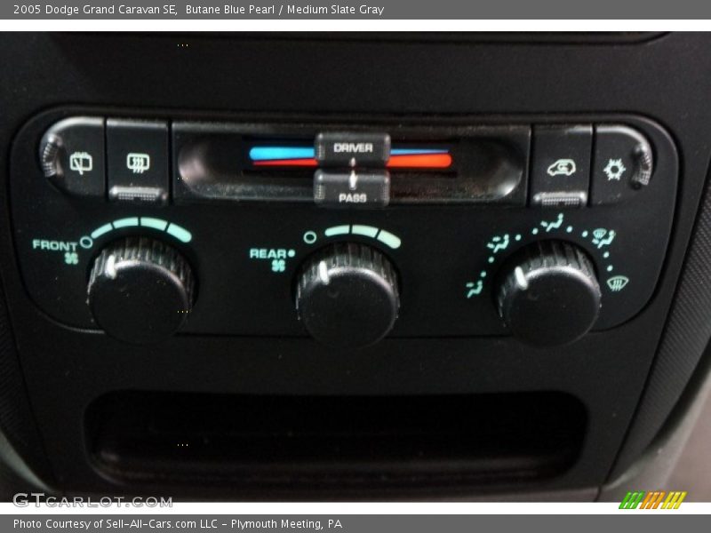 Butane Blue Pearl / Medium Slate Gray 2005 Dodge Grand Caravan SE