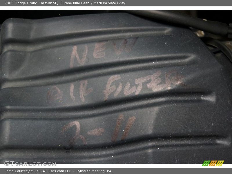 Butane Blue Pearl / Medium Slate Gray 2005 Dodge Grand Caravan SE