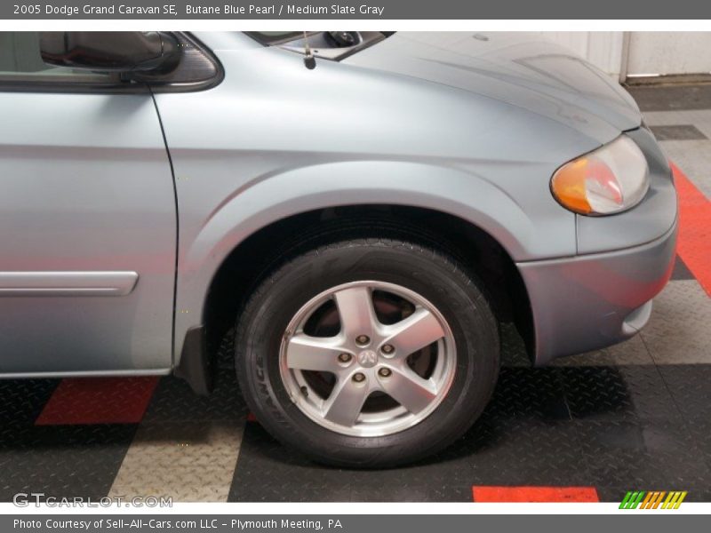 Butane Blue Pearl / Medium Slate Gray 2005 Dodge Grand Caravan SE