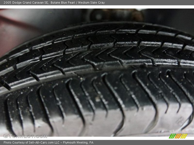 Butane Blue Pearl / Medium Slate Gray 2005 Dodge Grand Caravan SE