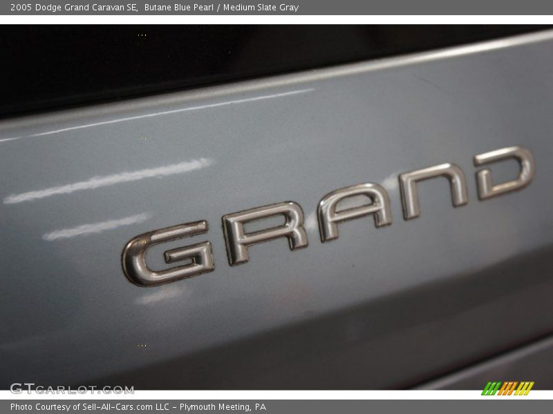 Butane Blue Pearl / Medium Slate Gray 2005 Dodge Grand Caravan SE