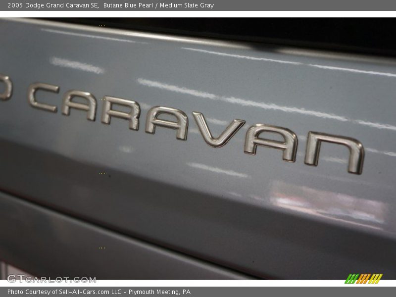 Butane Blue Pearl / Medium Slate Gray 2005 Dodge Grand Caravan SE