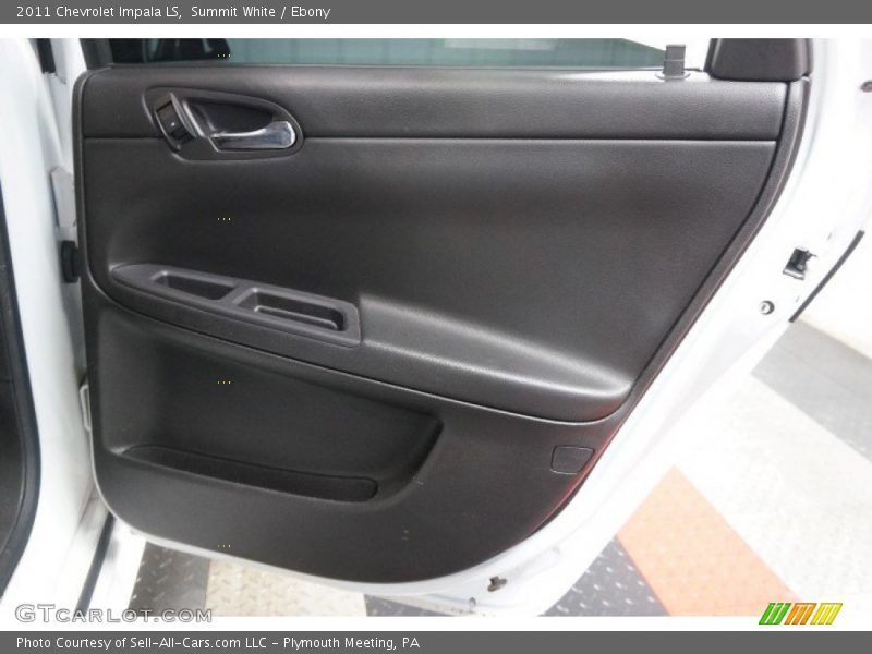 Summit White / Ebony 2011 Chevrolet Impala LS