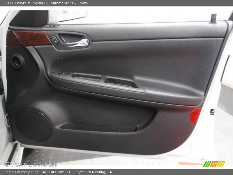 Summit White / Ebony 2011 Chevrolet Impala LS
