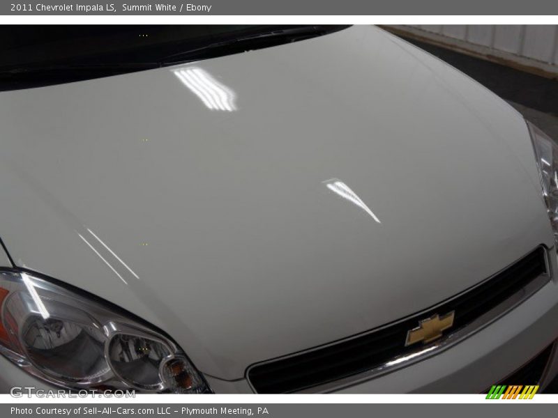 Summit White / Ebony 2011 Chevrolet Impala LS