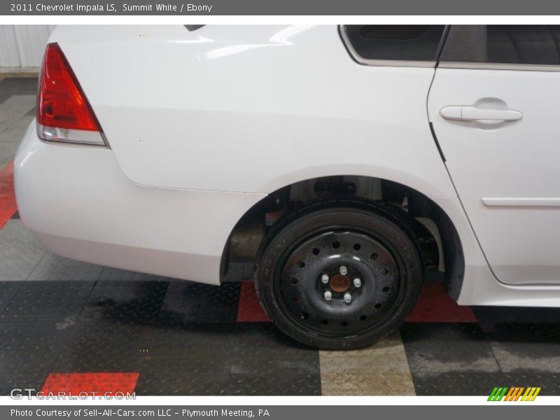 Summit White / Ebony 2011 Chevrolet Impala LS