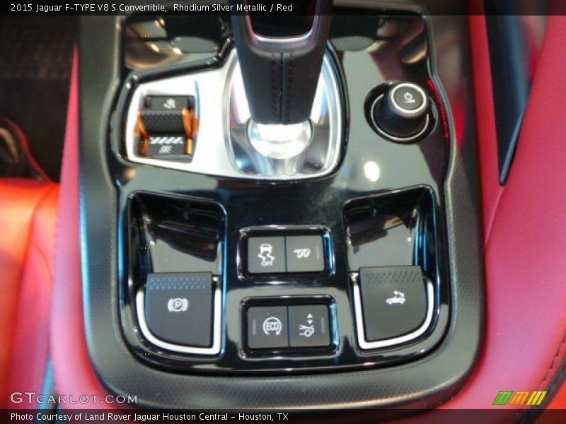 Controls of 2015 F-TYPE V8 S Convertible