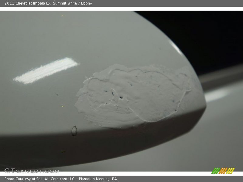Summit White / Ebony 2011 Chevrolet Impala LS