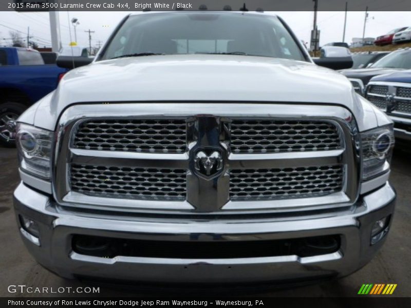 Bright White / Black 2015 Ram 3500 Laramie Crew Cab 4x4