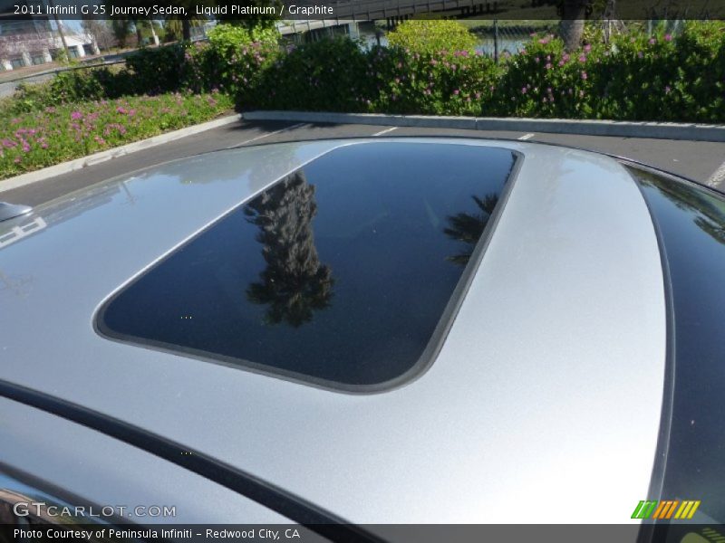 Liquid Platinum / Graphite 2011 Infiniti G 25 Journey Sedan