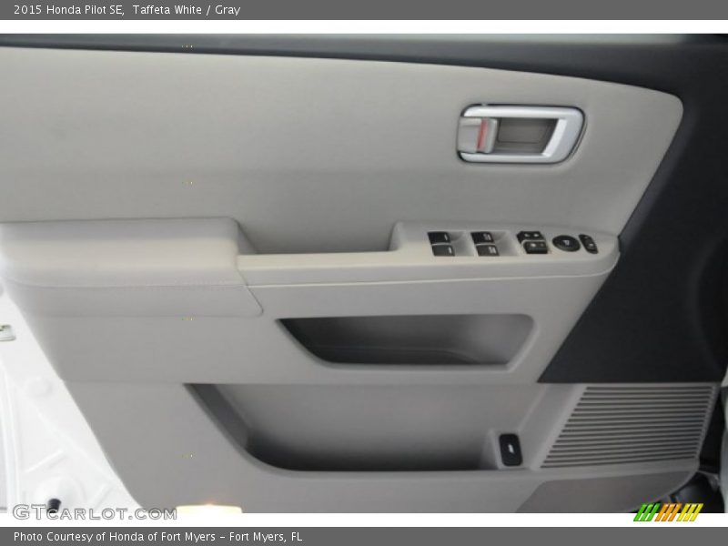 Taffeta White / Gray 2015 Honda Pilot SE