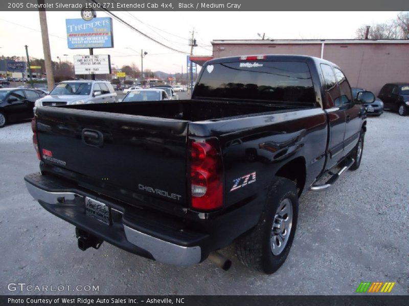 Black / Medium Gray 2005 Chevrolet Silverado 1500 Z71 Extended Cab 4x4